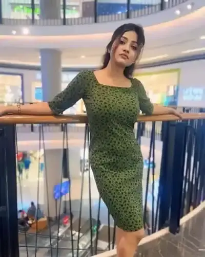 Call Girl Service in Makrana